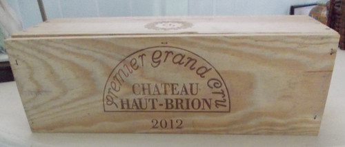 Leere weinkiste chateau haut - leere,