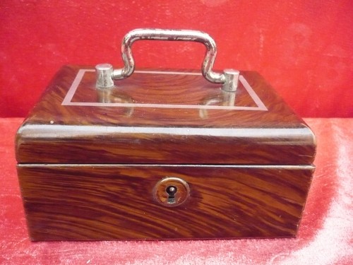 Alte schatulle - alte,