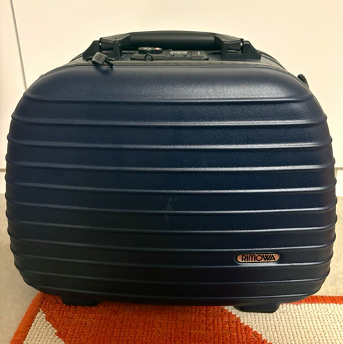 Rimowa beauty case - rimowa,