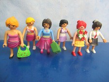 6 Teenager Damen in Sommer