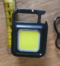 COB LED Licht Akku Taschenlampe mit USB Kabel Wiederaufladbar, Karabiner usw.Neu