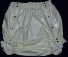 Windelhose/Knöpfer, Modell