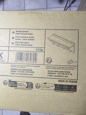 Wandgarderobe mit Kleiderhaken