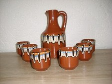 Schnaps ❤️ Kanne 🍶 mit 6 Schapsbecher Kult Pfauen Muster Bulgarien Keramik DDR