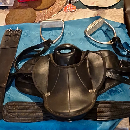 Ponysattel mit extra riemen - mit,