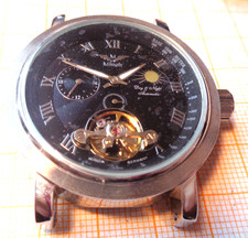 Ältere gebauchte defekte