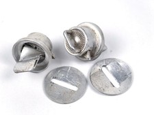 Zwei Stück Sturmriemenbefestigung  für ein Polizei Tschako III.Reich. Leichtmeta