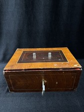 Antike Spardose aus Holz 9,5 x