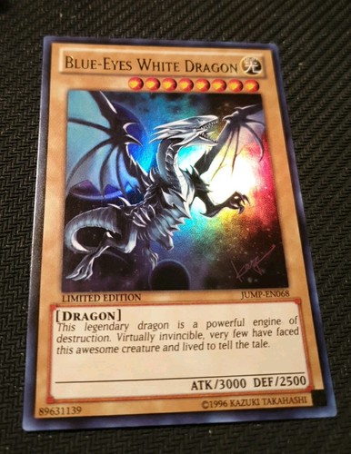 Blue eyes white dragon - white,