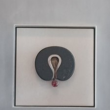 Designer Anhänger/Brosche-
