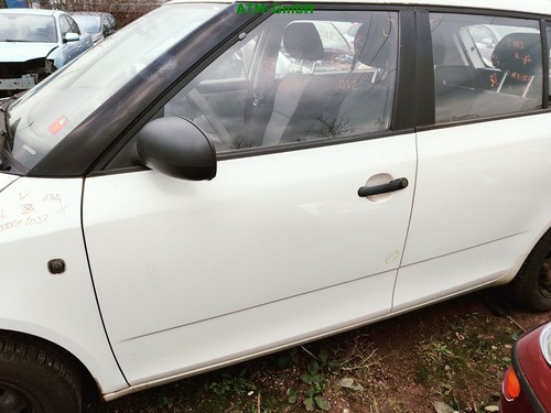 Tür vorne links skoda fabia - links,