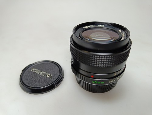 Yashica 28mm f contax - f2.8,