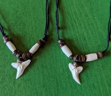 1 x Haizahn Kette Surfer Shark