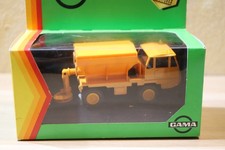 Gama Super 2415 Streufahrzeug