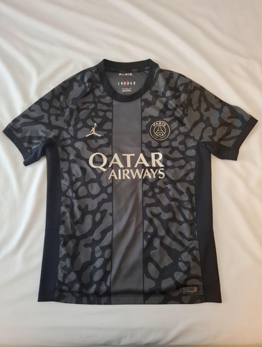 Paris saint germain - saint,