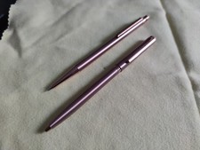 Nespen Schreibgeräte -Set mit