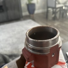 DRUCKLAGERTRÄGER FÜR ZETOR