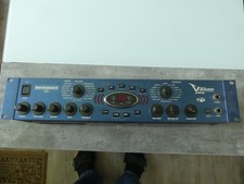 Behringer V-AMP Pro (Gitarre)
