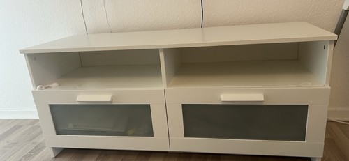 Schrank aus ikea - tv,