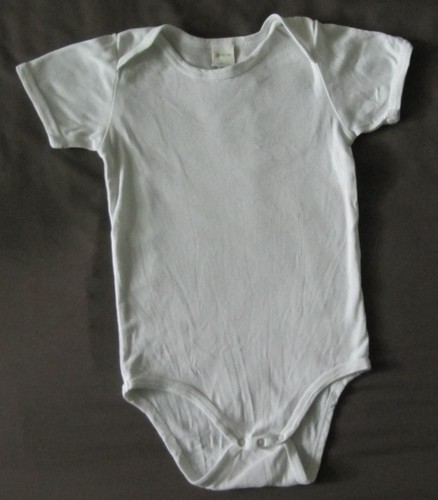 Alana baby body - gr., 104