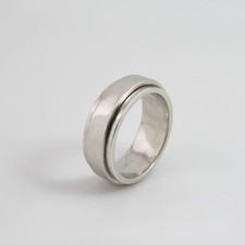 Piaget Possession Ring in