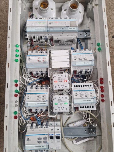 Knx übung board - Übung,