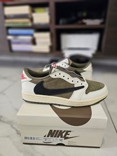 Travis Scott x NIKE Air Jordan 1 Low Medium Olive 43 EU 9,5 US