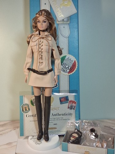 Fashion royalty integrity toys - integrity,