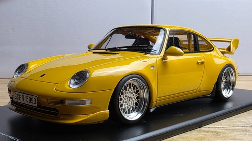 Porsche 911 carrera - 1:18,