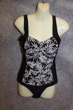 BADEANZUG SCHWIMMANZUG GRÖSSE