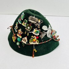 Trachtenhut mit 20+ Ansteckern – Tiroler / Jägerhut mit Federn – Größe 53