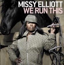 Adidas Missy Elliott “We Run This ”Damenjacke Bomberjacke Beige BROWN S