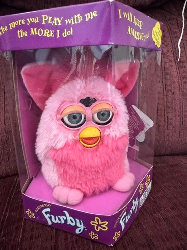 Vintage furby new in - new,