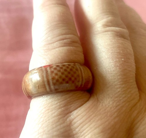 Fingerring aus holz 17 - aus,