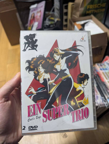 Anime ein super trio box - anime, 1