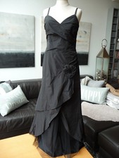 langes Abendkleid schwarz schulterfrei Vera Mont 36