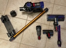 Dyson V8 Absolute Akku-Handstaubsauger* NP 400€* 425 W* kabellos* silber/gelb*