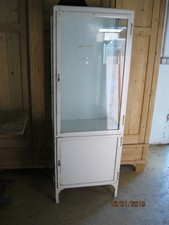 Arztschrank Praxisausstattung