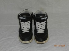 Nike SB Mogan Mid 2 Jr Größe 40 Schwarz Weiß