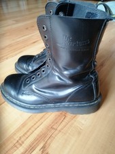 Dr. Martens schwarz Gr.39/UK 6/ 10 Loch