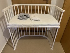 Beistellbett Babybay für Boxspringbett, weiß lackiert, Vollholz Buche 