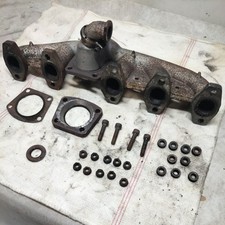 Abgaskrümmer VW T5 2,5 TDI AXD AXE BLJ 070253017A Krümmer Manifold