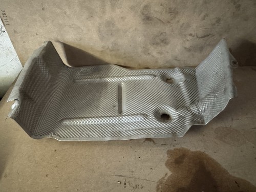 Bmw e90 318i hitzeschutzblech - bmw,