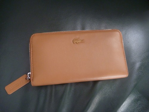 Lacoste zip wallet - l,