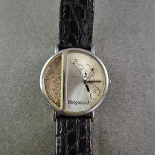 Ausgefallene Helgoland Herren Uhr – Mit echtem Sand und Inselkarte