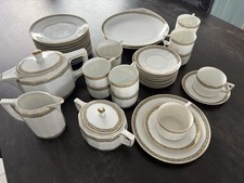 Rosenthal Service Kronach-Bavaria, Teekanne,  12 Gedecke, 2 Vorlegeplatten