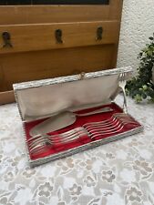 Alter Desserthaushälter Schäferhund - Metall versilbert Gabeln Schaufel Besteck