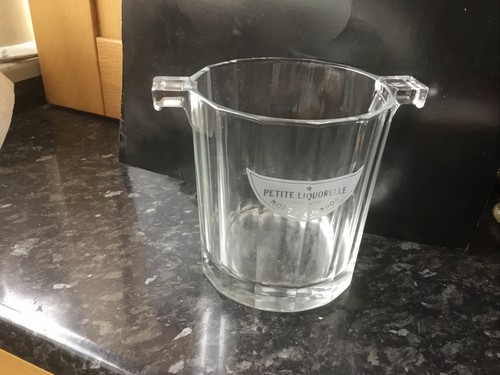 Moët chandon petite - &,