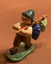 Alte Holz Figur Traubensammler