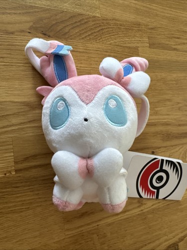 Offizielles pokemon center - offizielles,